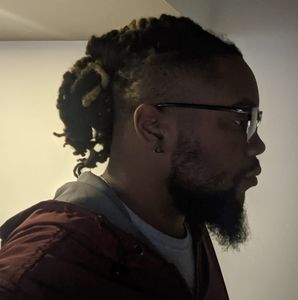 Meet your Posher, Troy